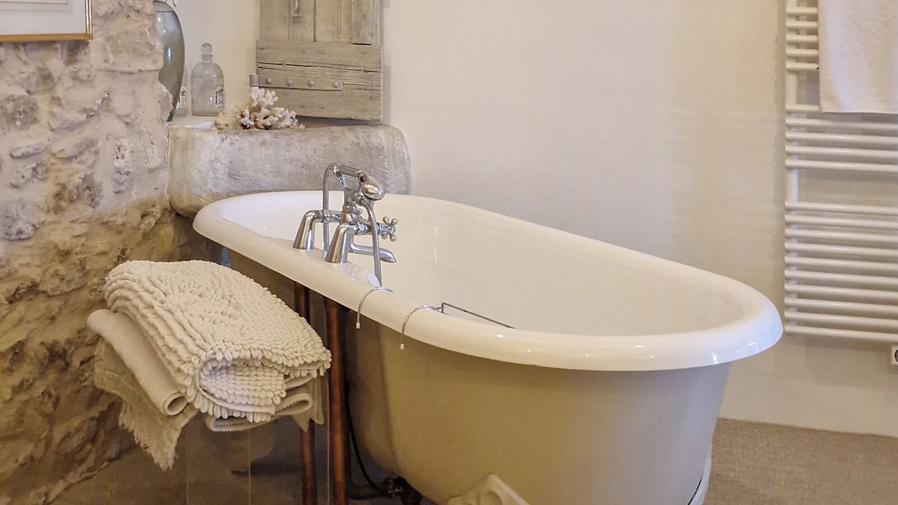 Photo of Bathroom in Lagnes