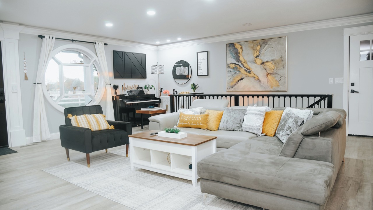 Photo of Livingroom in Eudora