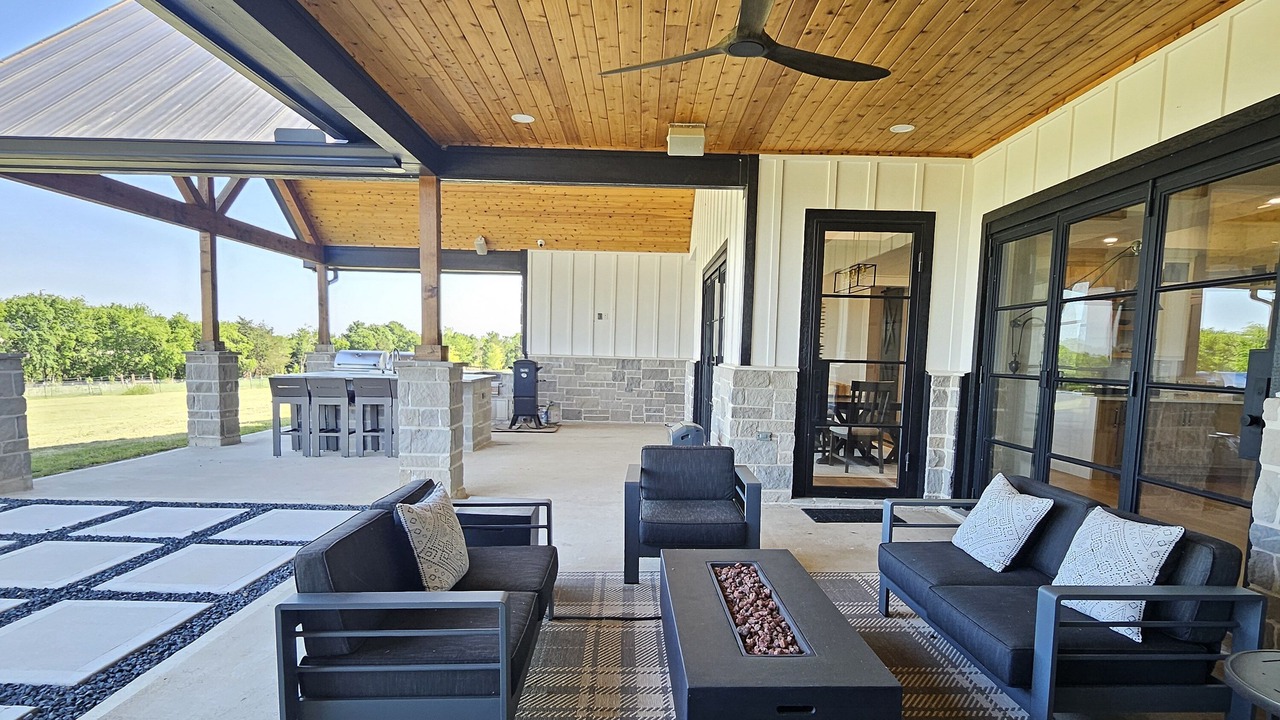 Photo of Outdoor in Brenham