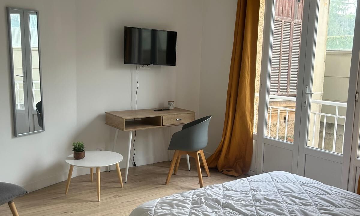 Photo of Bedroom in Fabron