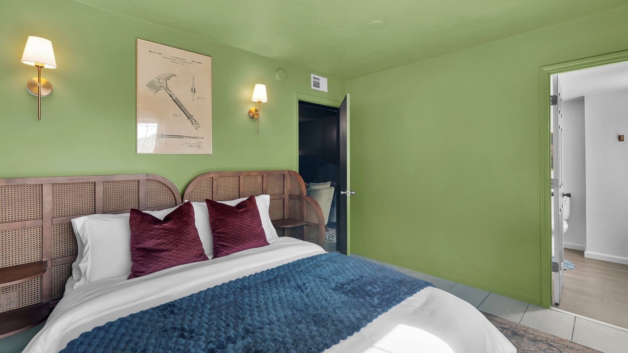 Photo of Bedroom in Pooler