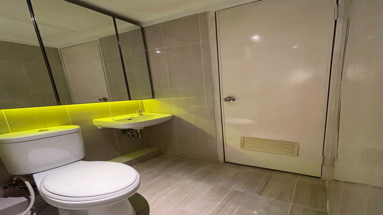 Photo of Bathroom in Pluit
