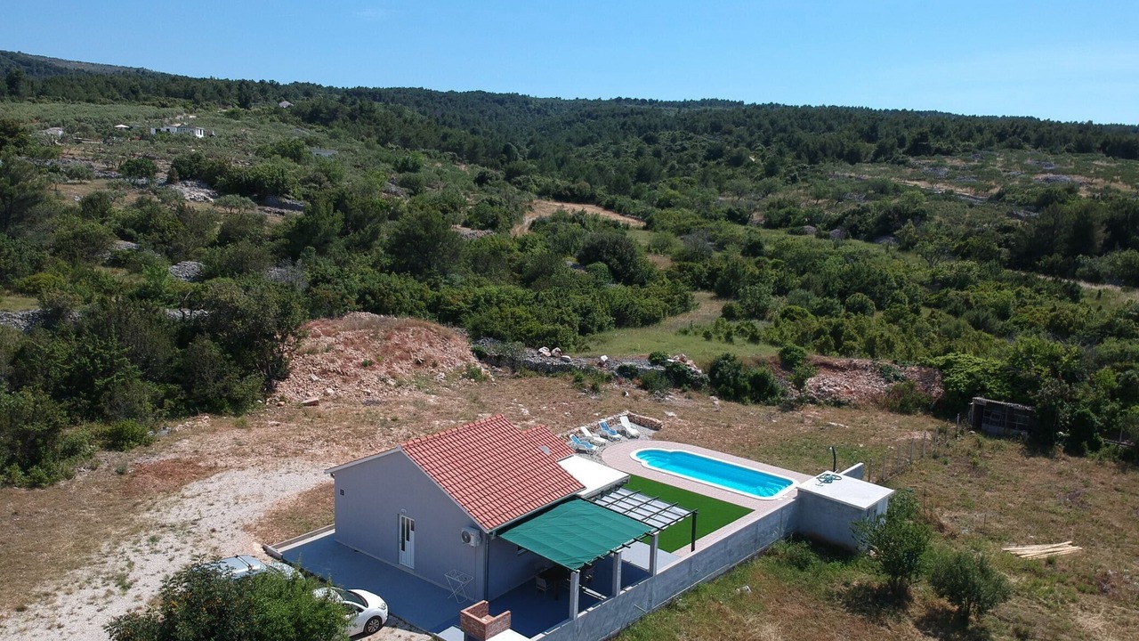 Photo of Outdoor in Mirce
