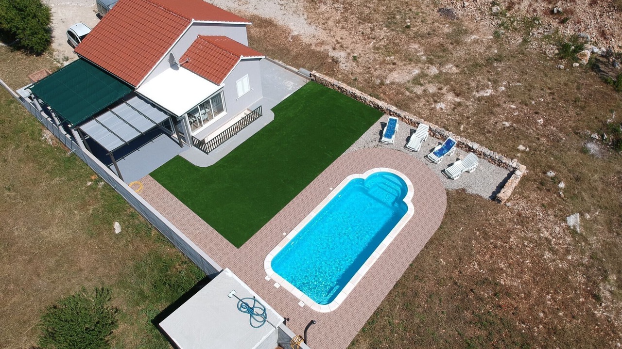 Photo of Outdoor in Mirce