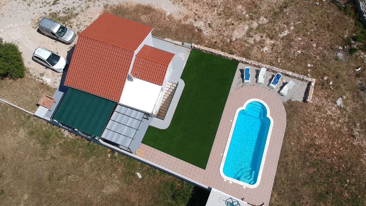 Photo of Outdoor in Mirce