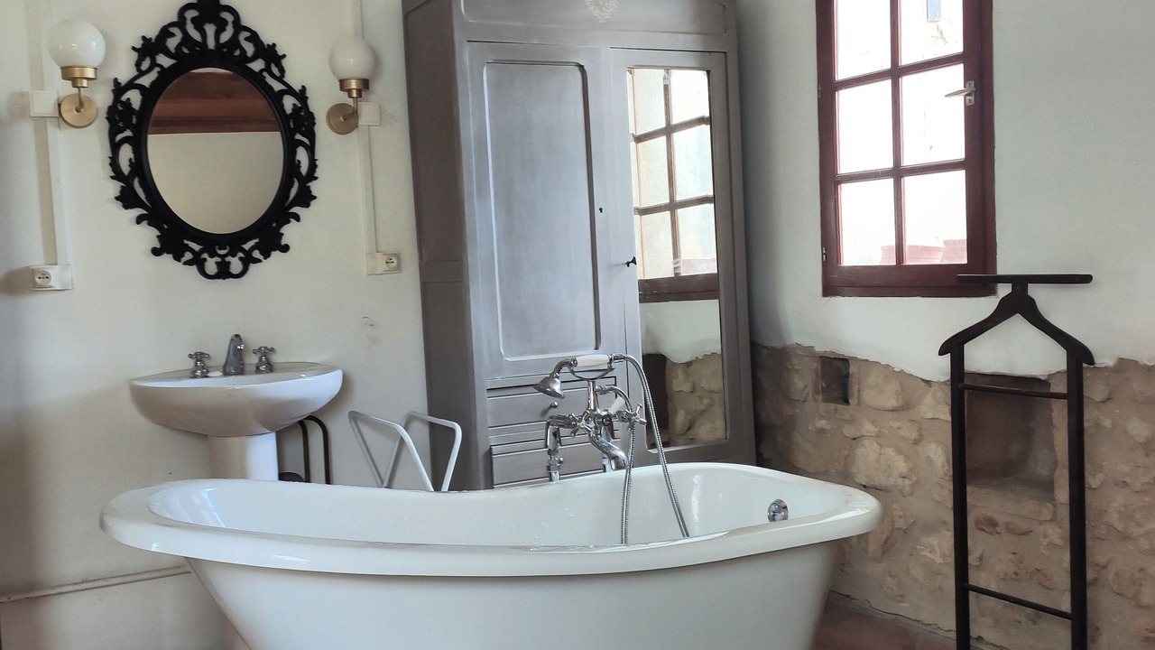 Photo of Bathroom in Coueilles