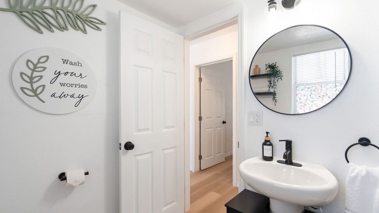 Photo of Bathroom in Bay Esplanade