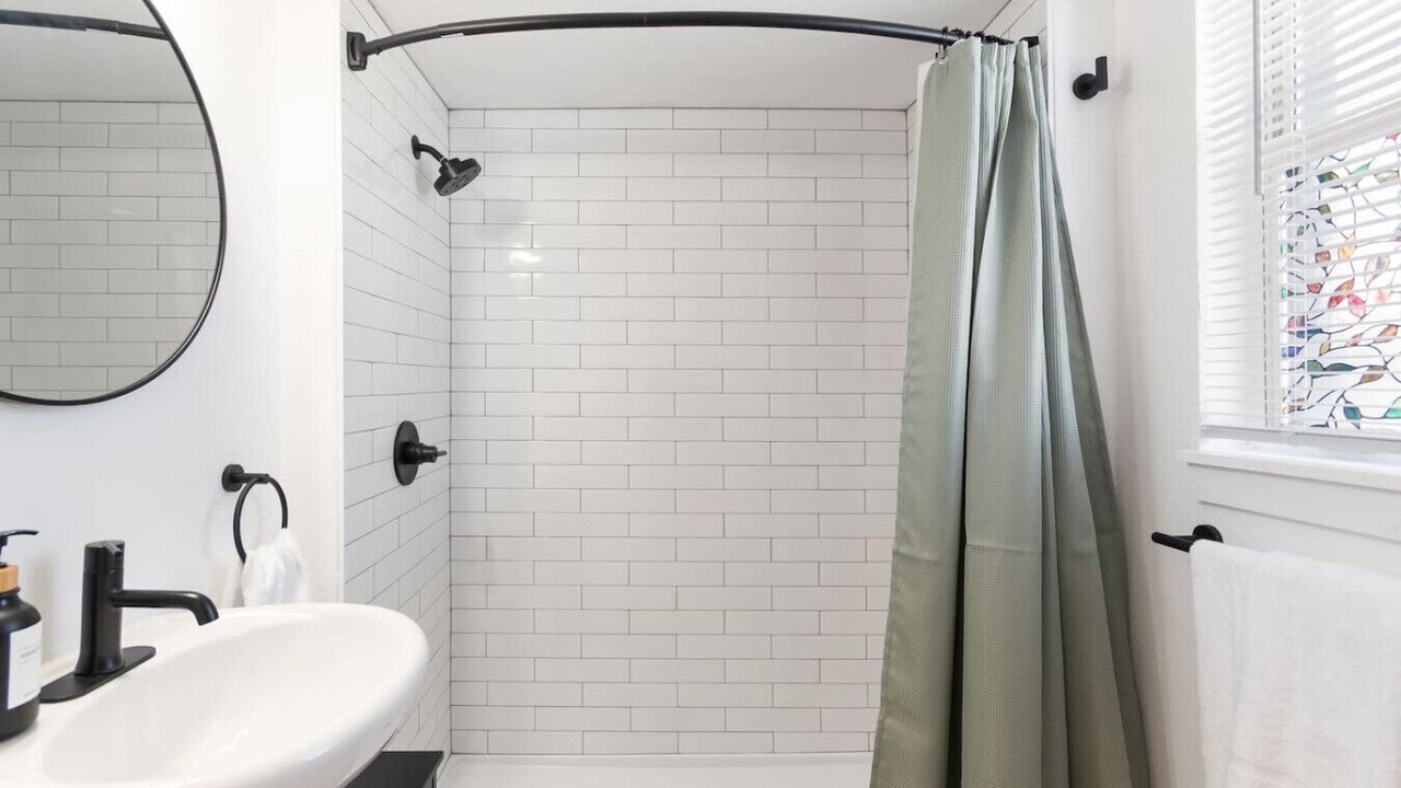 Photo of Bathroom in Bay Esplanade