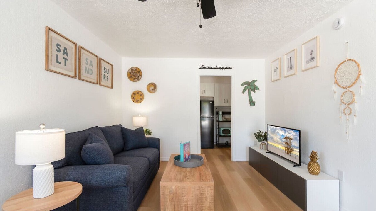 Photo of Livingroom in Bay Esplanade