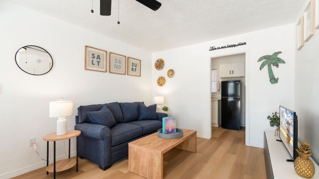 Photo of Livingroom in Bay Esplanade