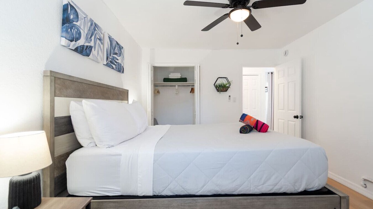 Photo of Bedroom in Bay Esplanade