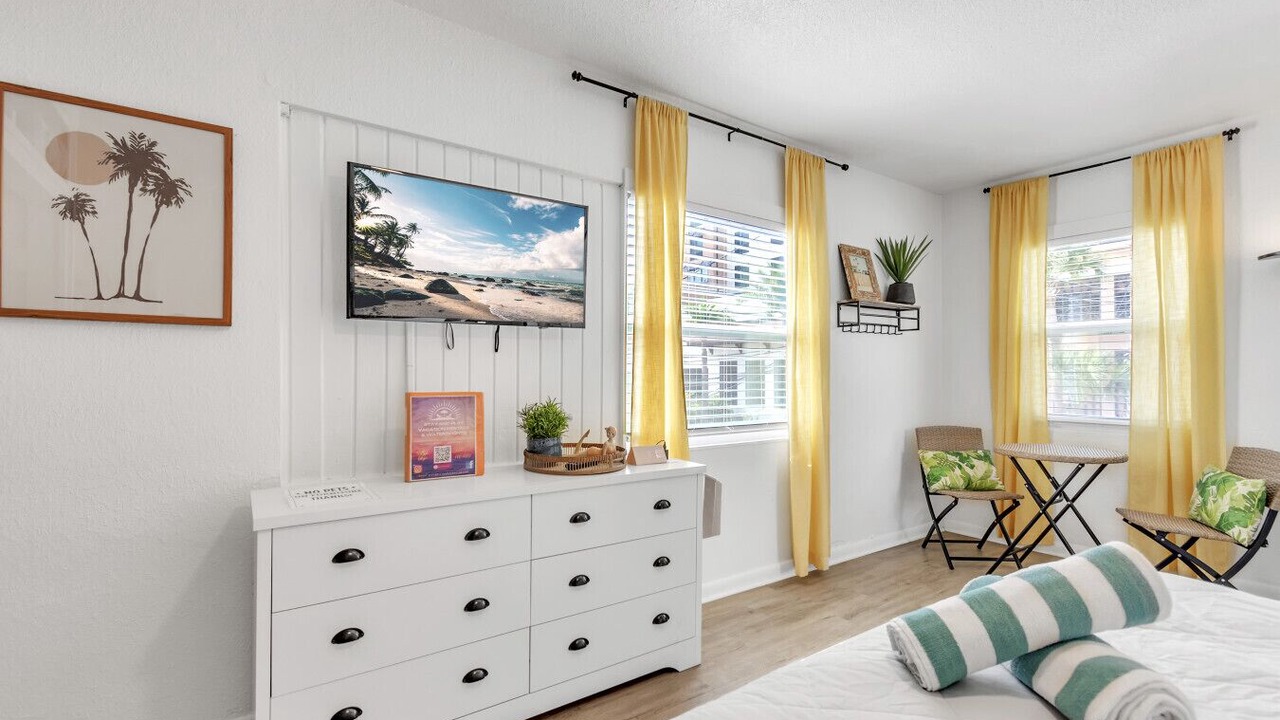 Photo of Bedroom in Bay Esplanade