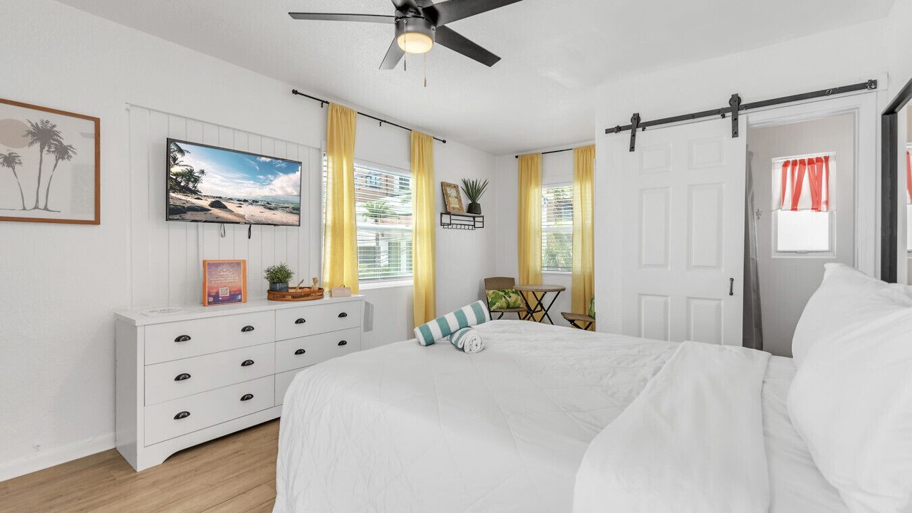 Photo of Bedroom in Bay Esplanade