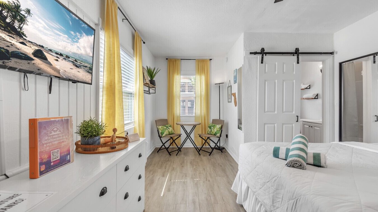 Photo of Bedroom in Bay Esplanade