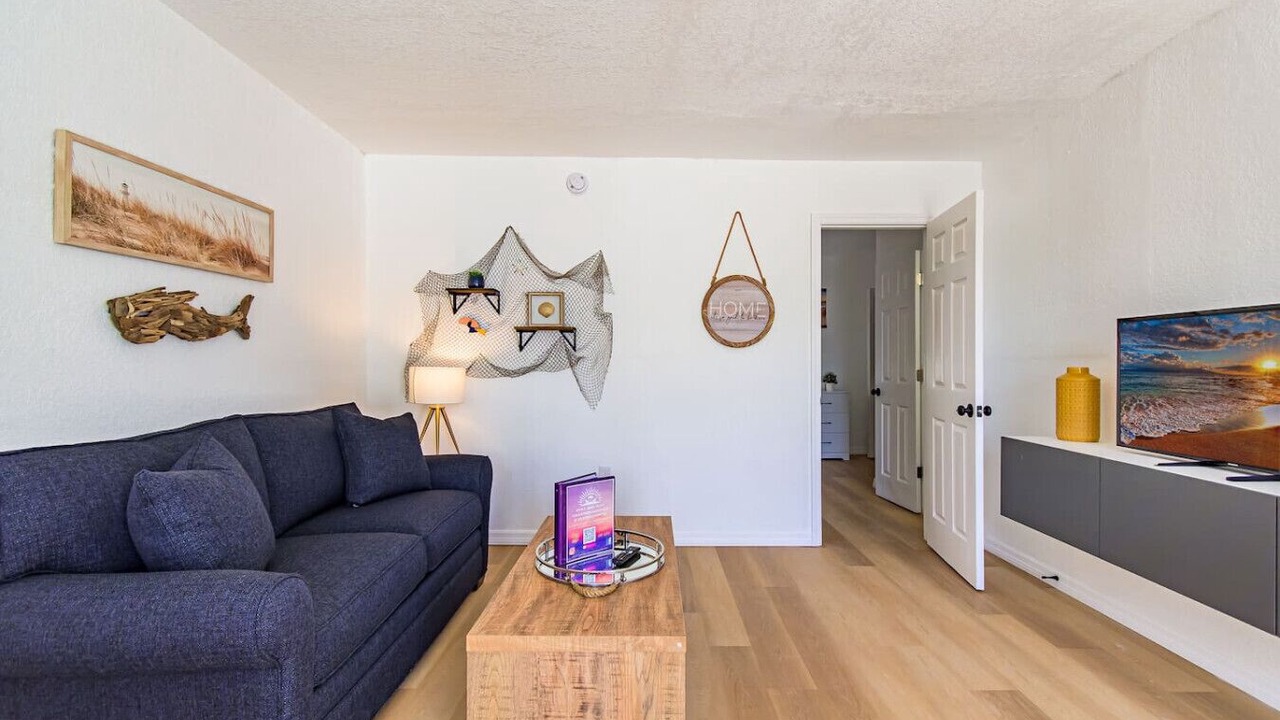 Photo of Livingroom in Bay Esplanade