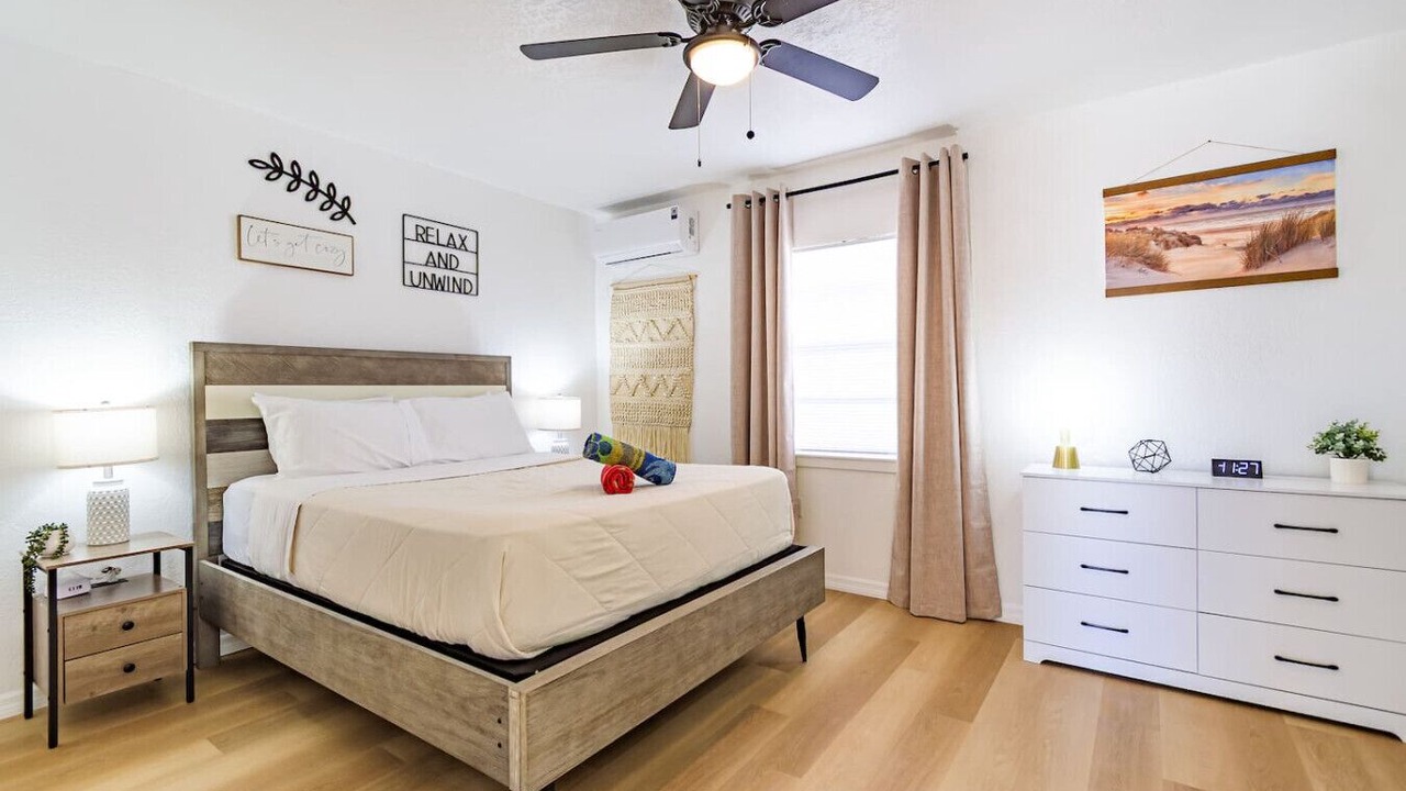 Photo of Bedroom in Bay Esplanade