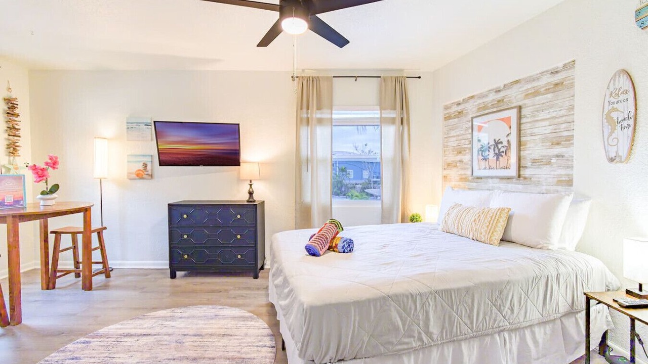 Photo of Bedroom in Bay Esplanade