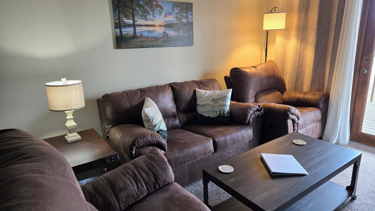 Photo of Livingroom in Notch Estates