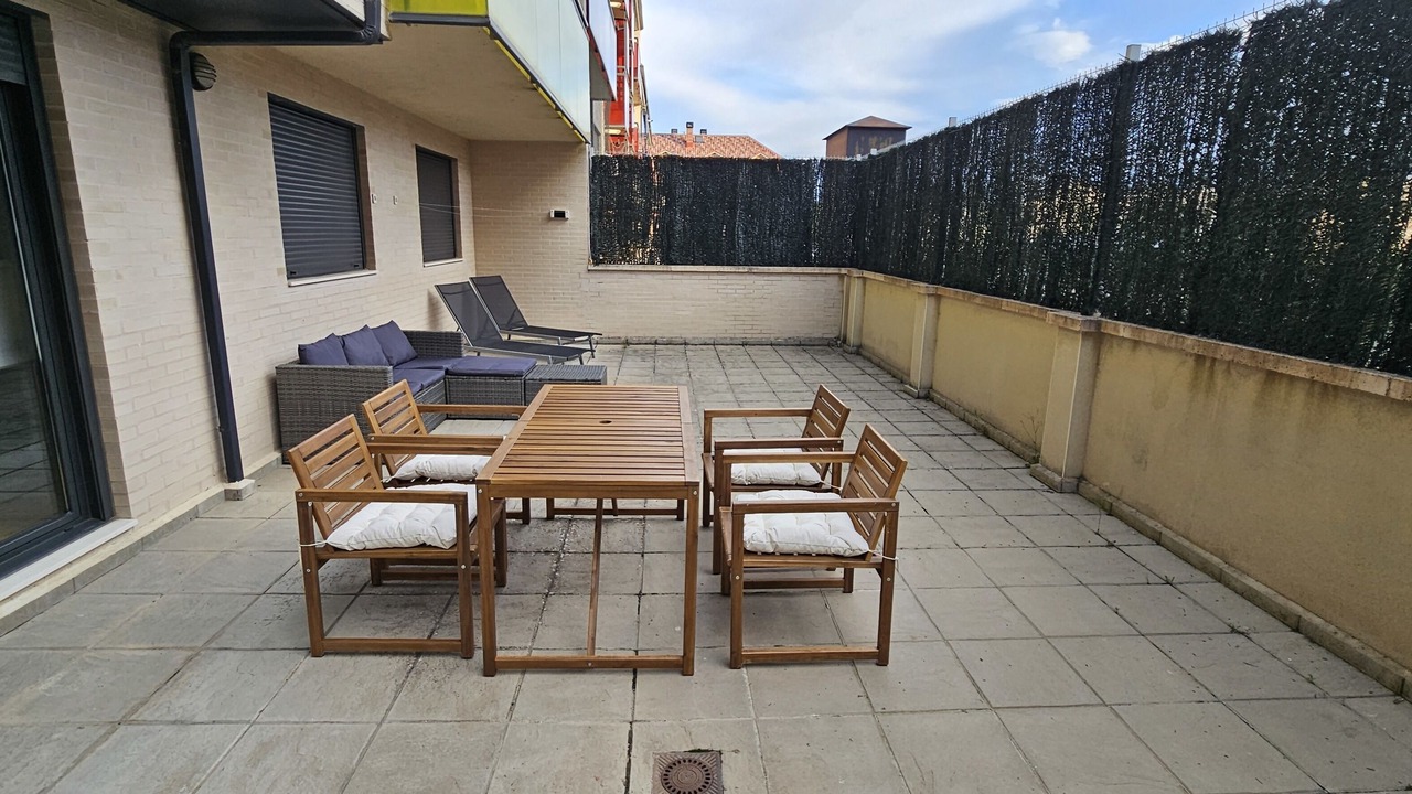 Photo of Outdoor in Abena