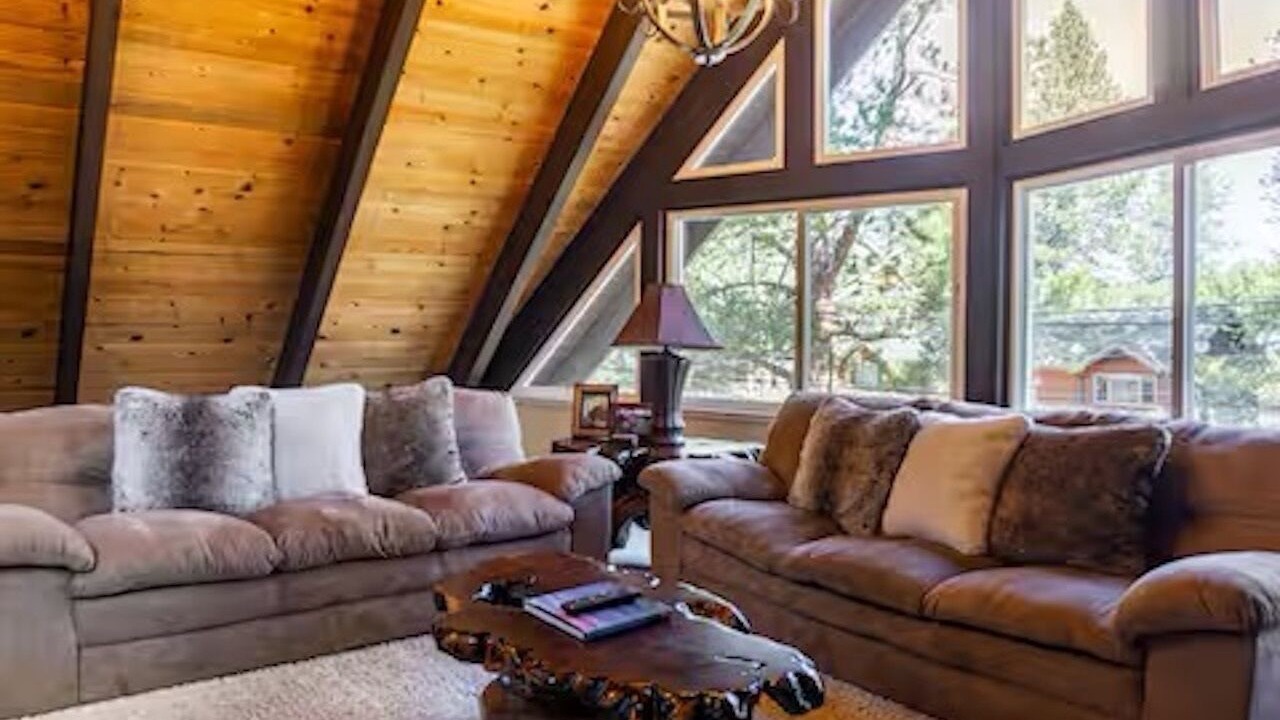 Photo of Livingroom in Meyers