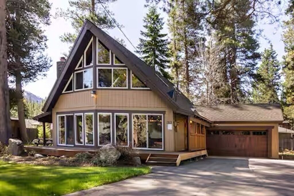 Photo of Outdoor in Meyers
