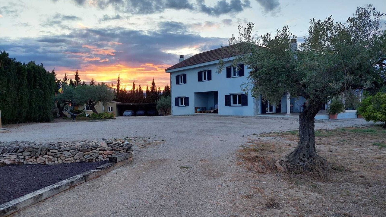 Photo of Outdoor in Calig
