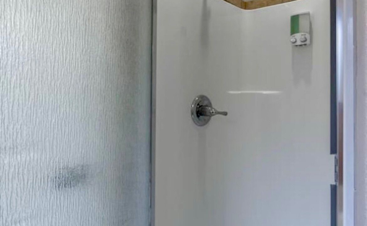 Photo of Bathroom in North by Northwest