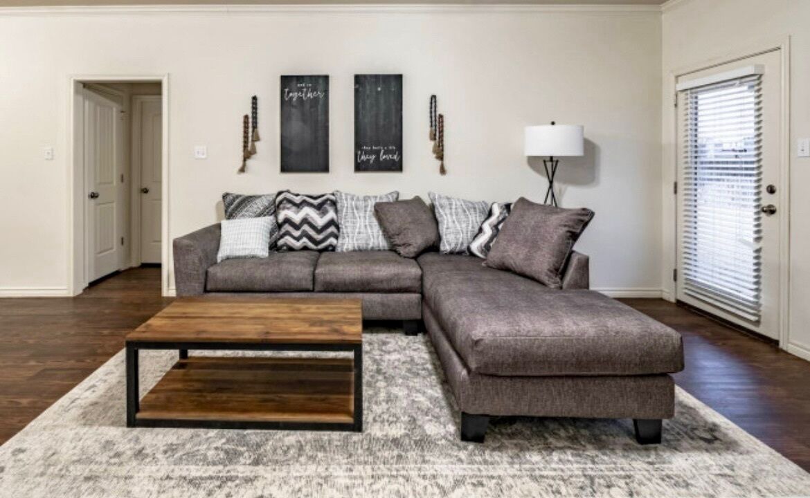 Photo of Livingroom in North by Northwest