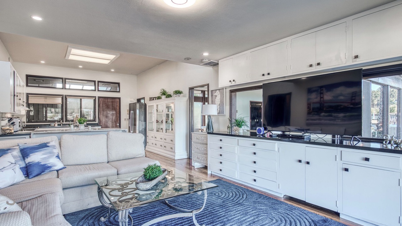 Photo of Livingroom in San Rafael