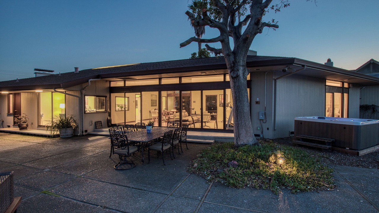 Photo of Outdoor in San Rafael