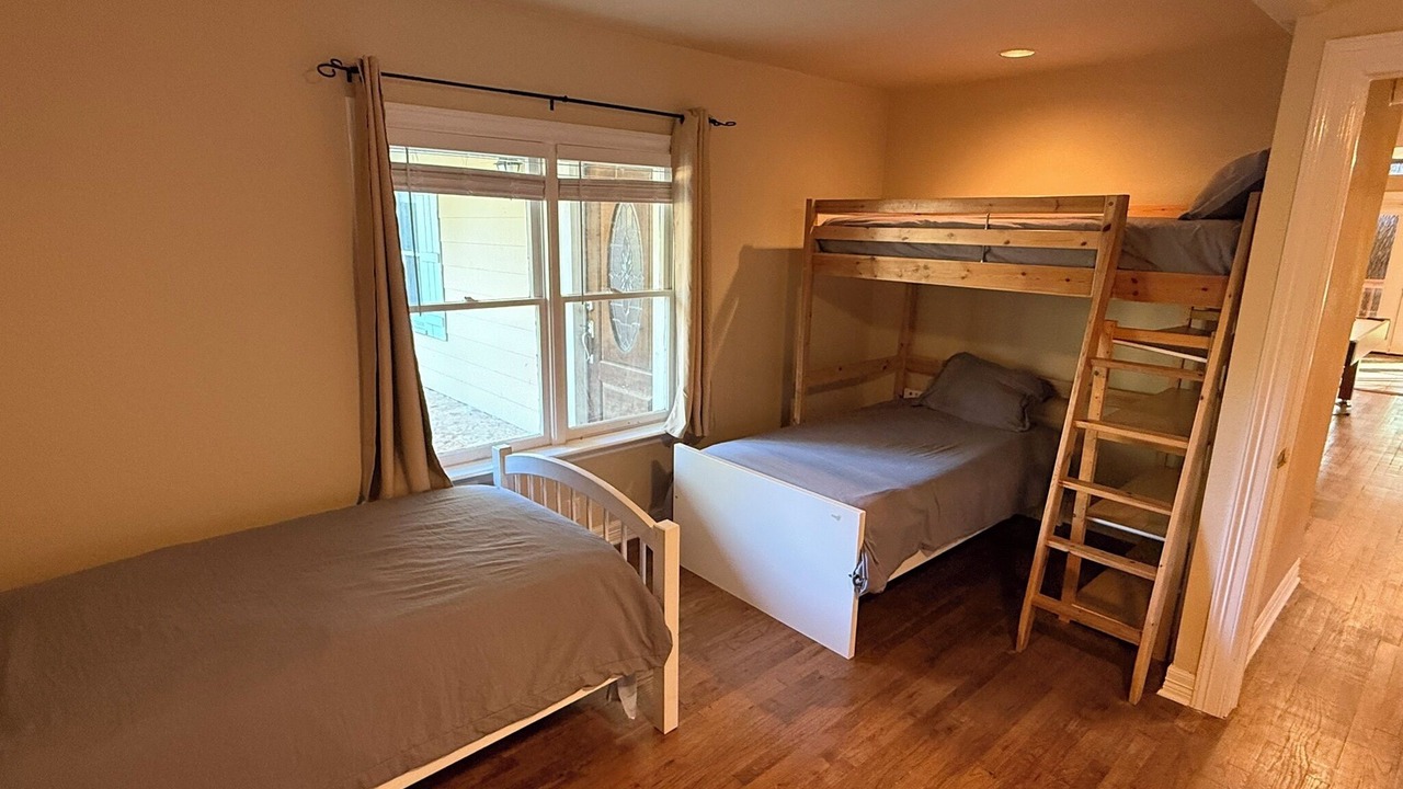 Photo of Bedroom in Burnet