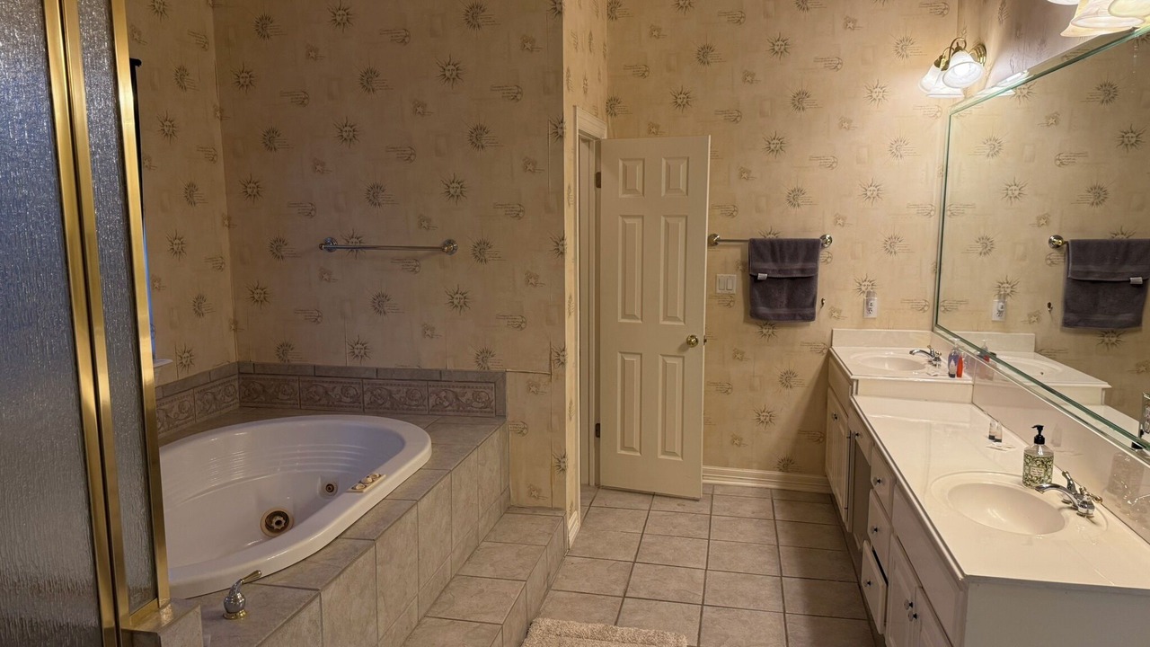 Photo of Bathroom in Burnet