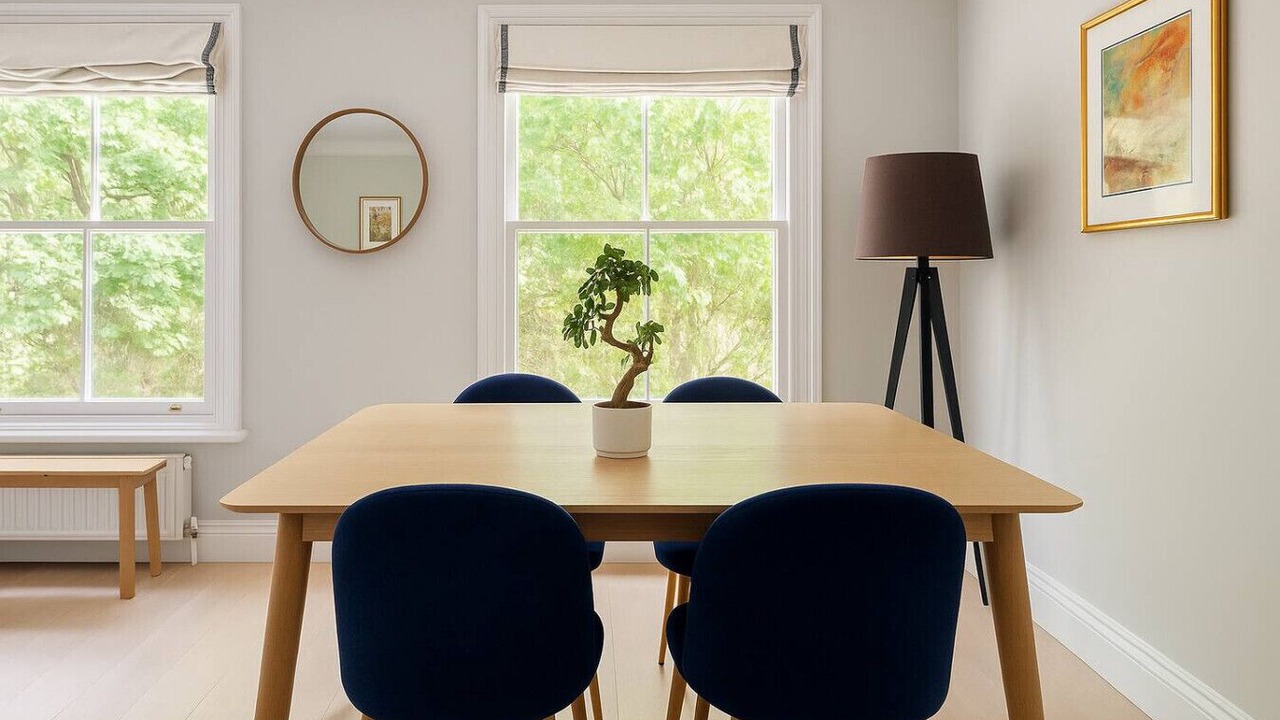 Photo of Others in White City