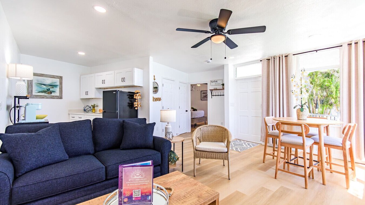 Photo of Livingroom in Bay Esplanade