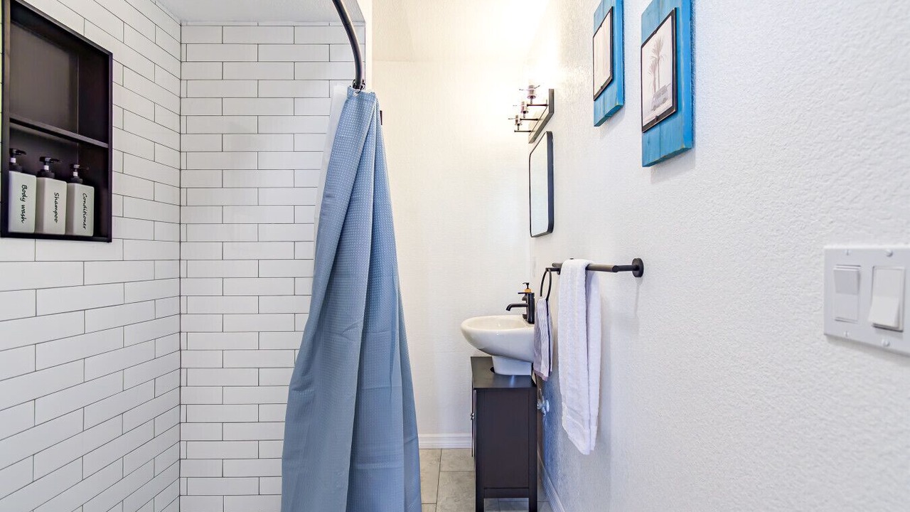 Photo of Bathroom in Bay Esplanade