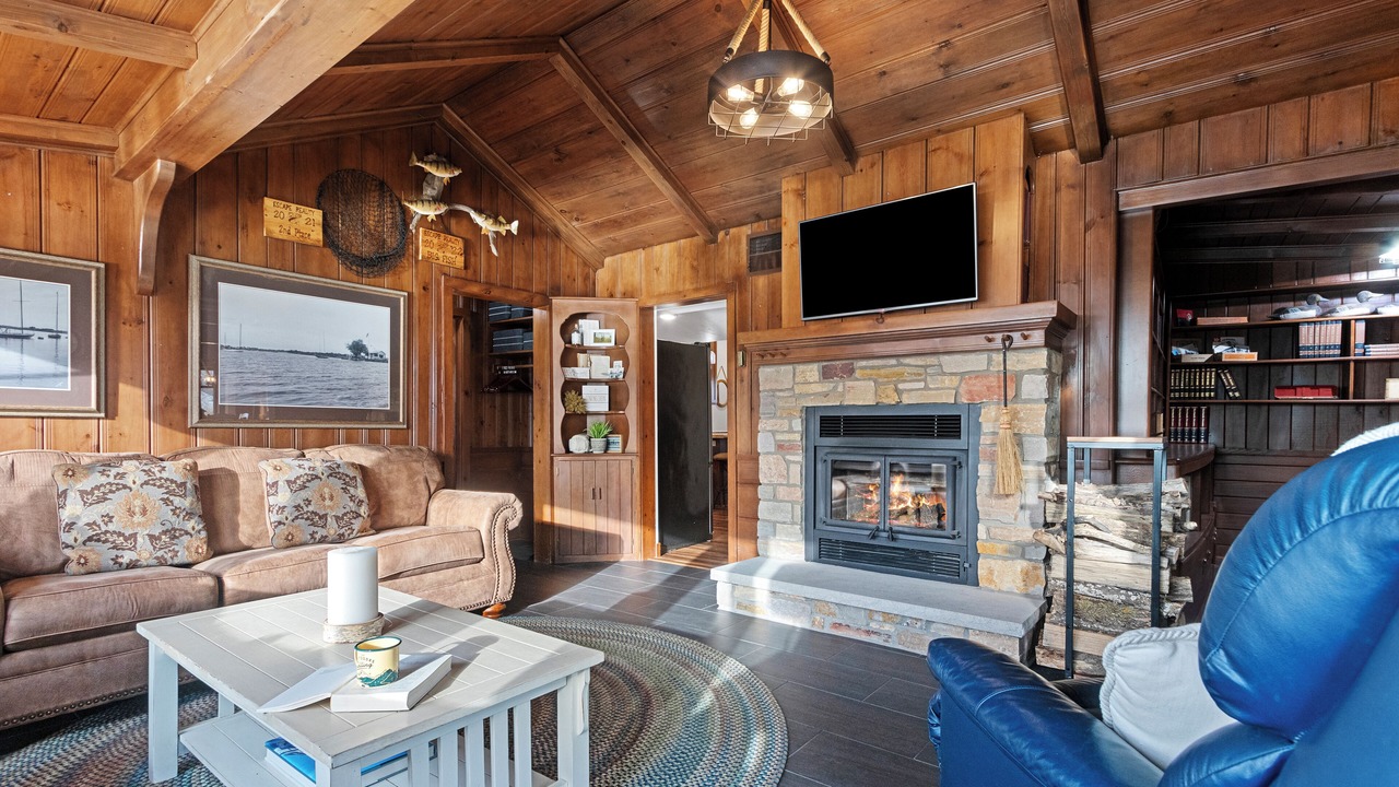 Photo of Bedroom in Oconto