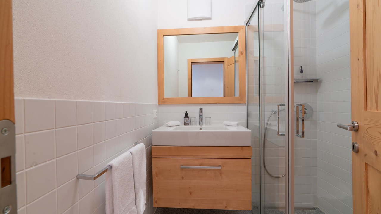 Photo of Bathroom in Maloja