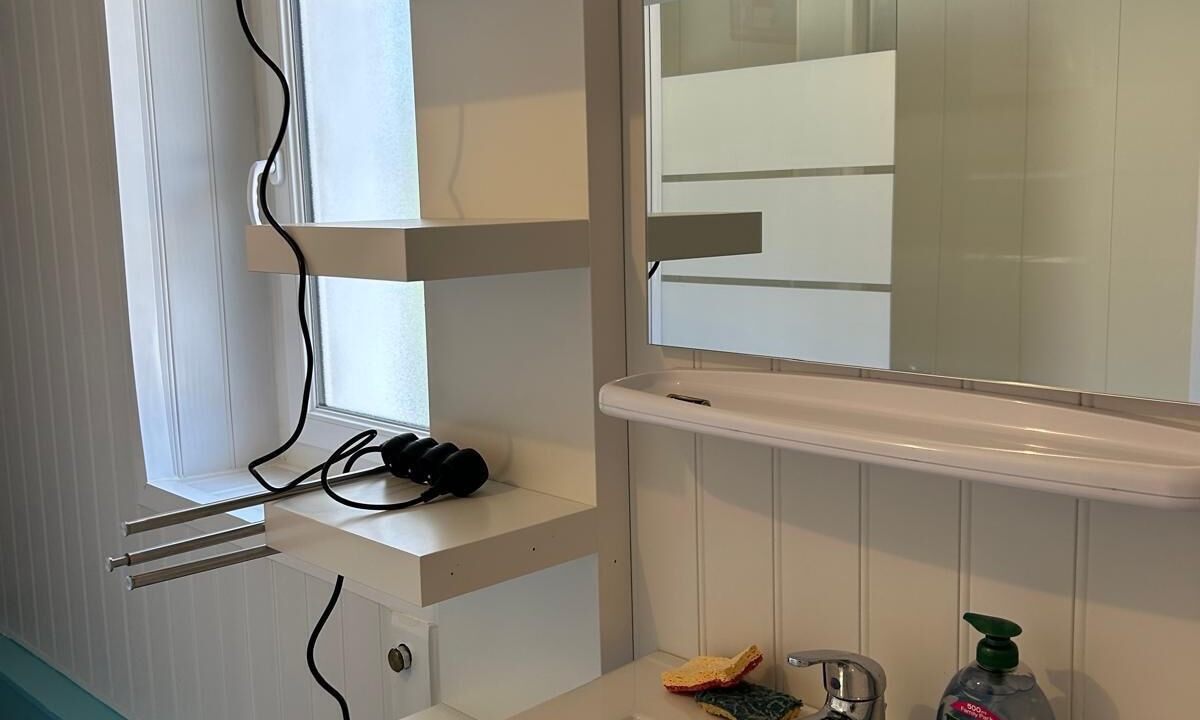 Photo of Others in Le Bourg-Saint-Leonard