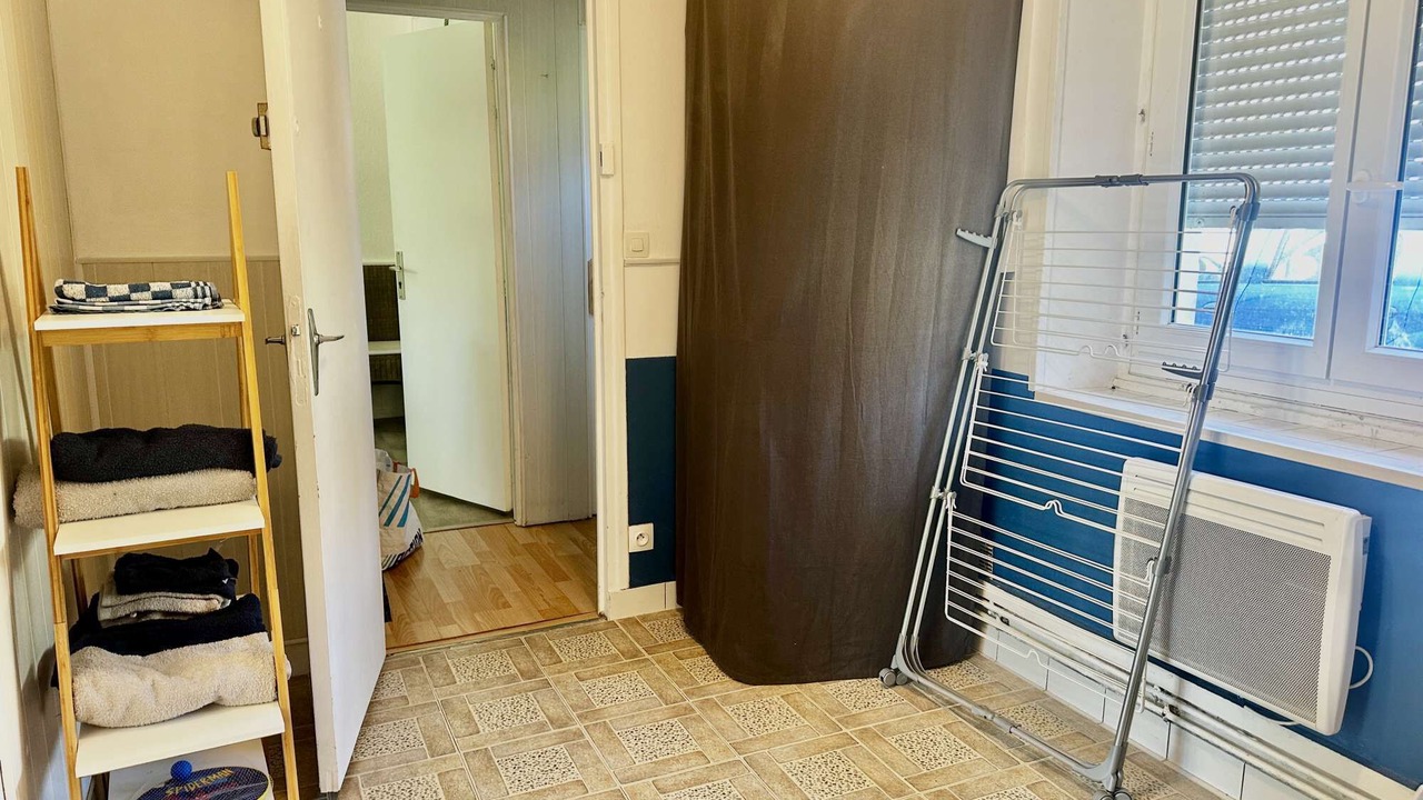 Photo of Others in Basly