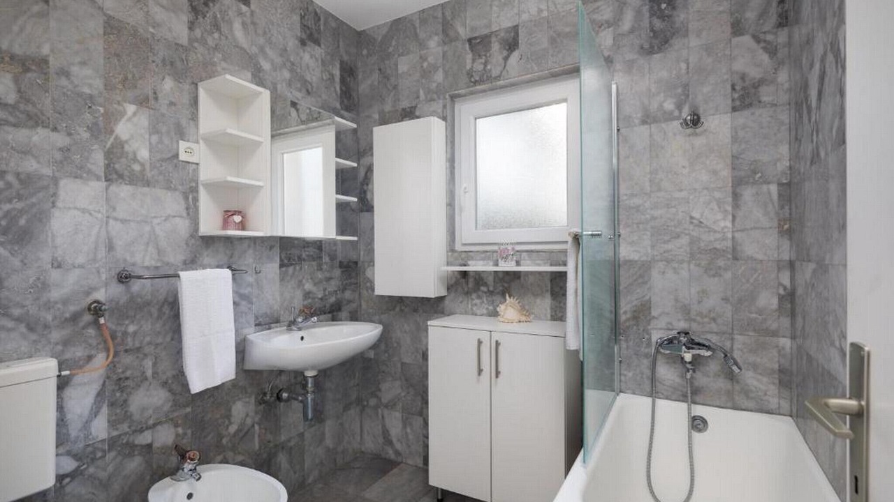 Photo of Bathroom in Grebastica