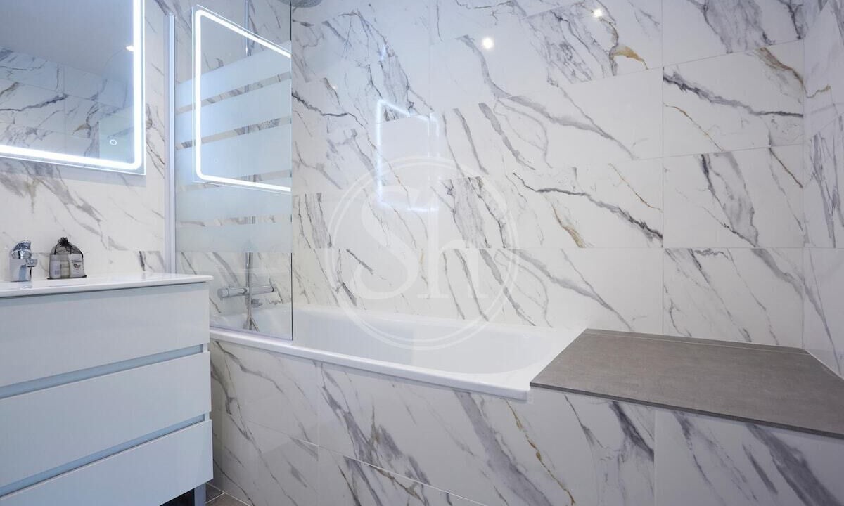 Photo of Bathroom in Provencals del Poblenou
