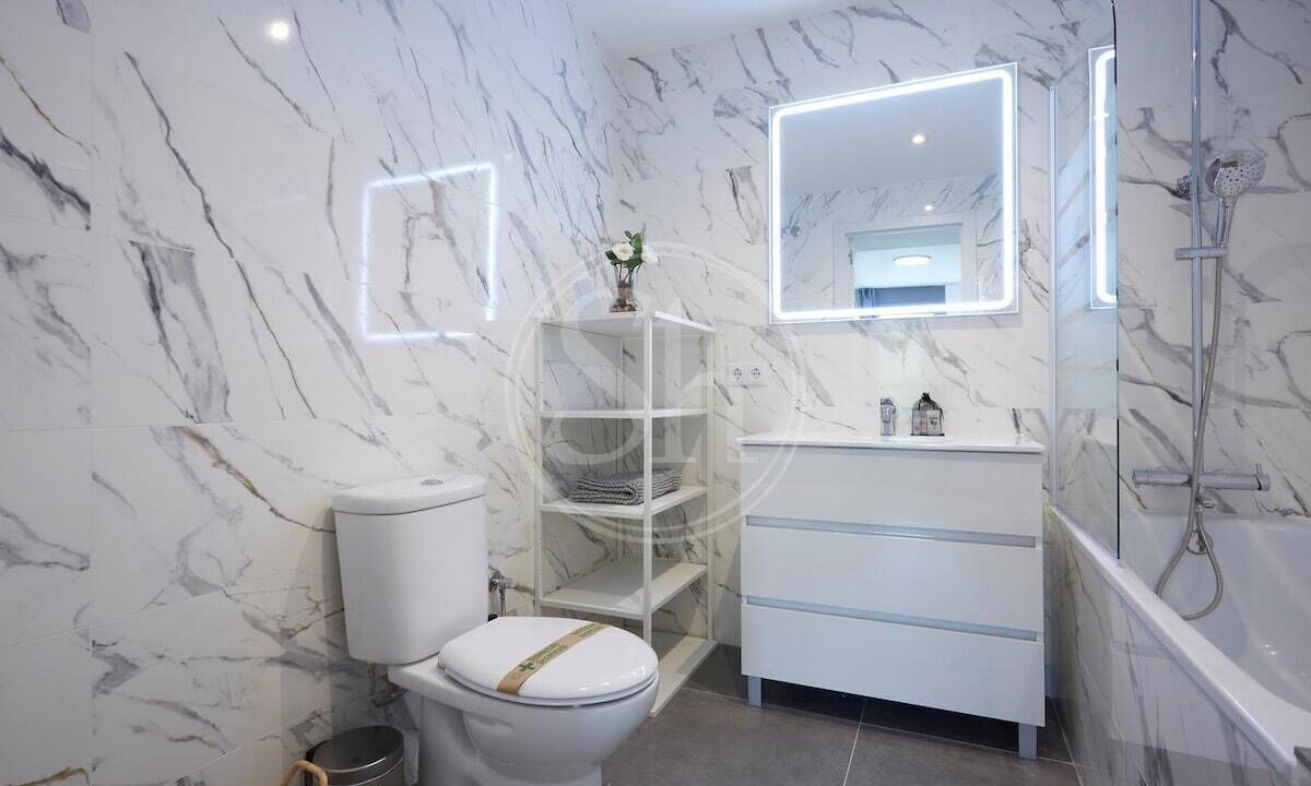 Photo of Bathroom in Provencals del Poblenou