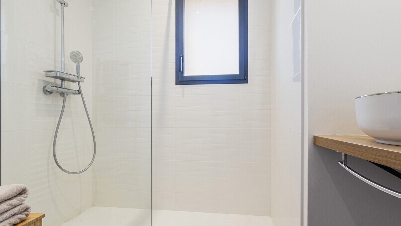 Photo of Bathroom in Port-Saint-Pere
