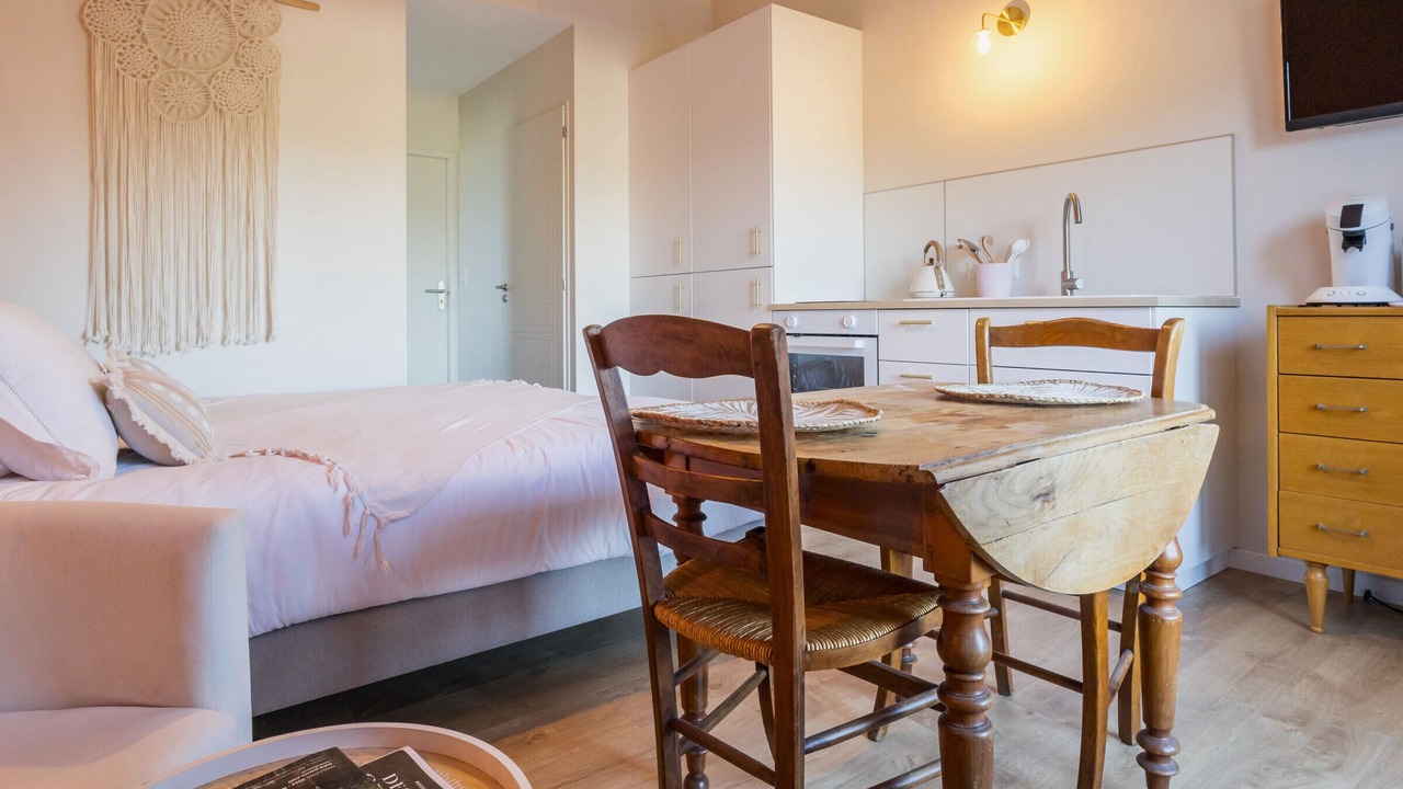 Photo of Bedroom in Port-Saint-Pere