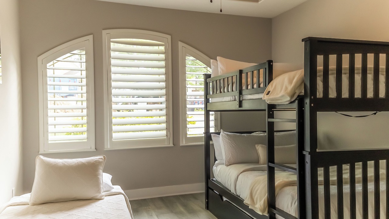Photo of Bedroom in Seven Coves