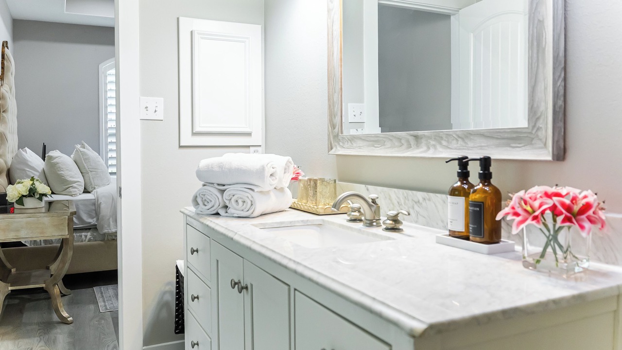 Photo of Bathroom in Seven Coves