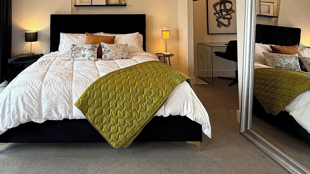 Photo of Bedroom in Ironbound District