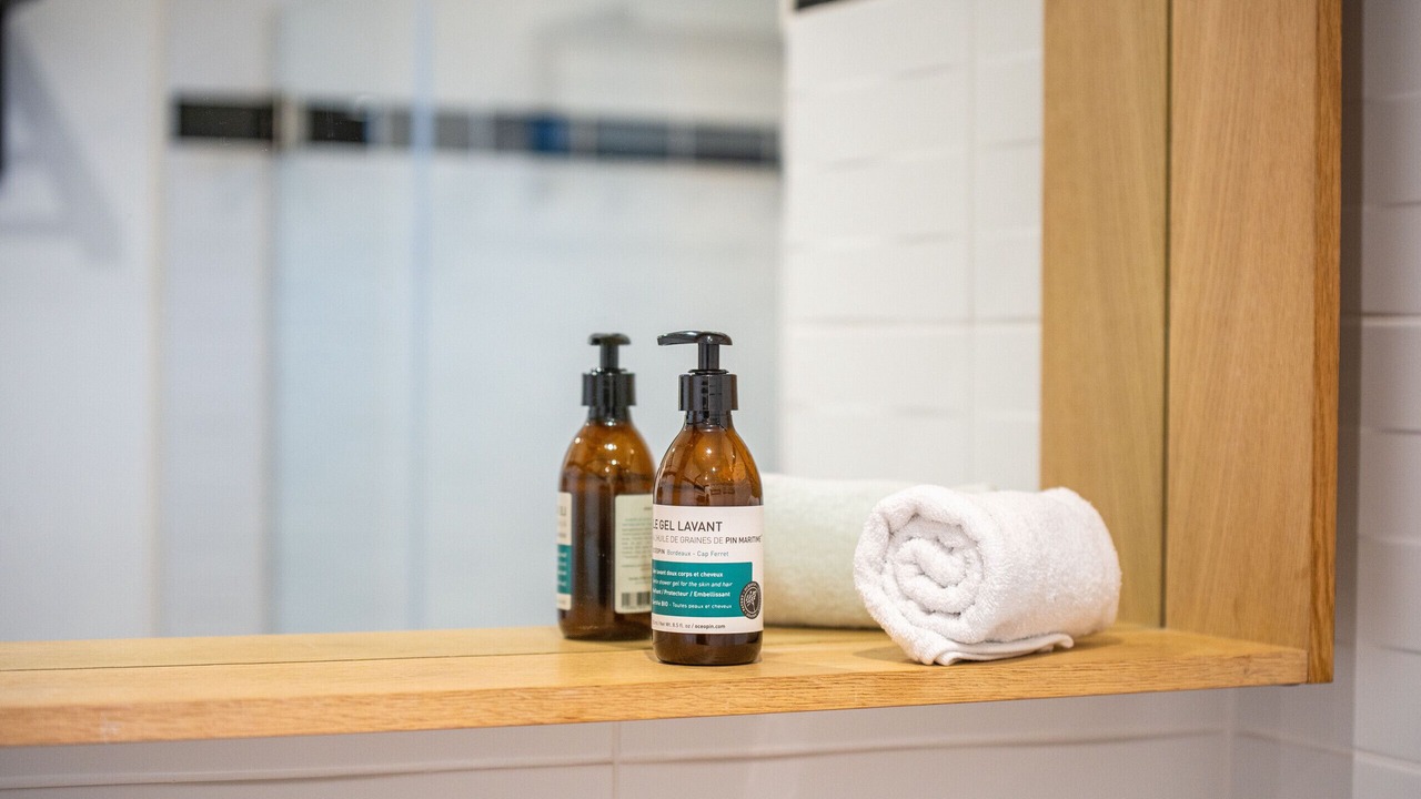 Photo of Bathroom in Gujan-Mestras