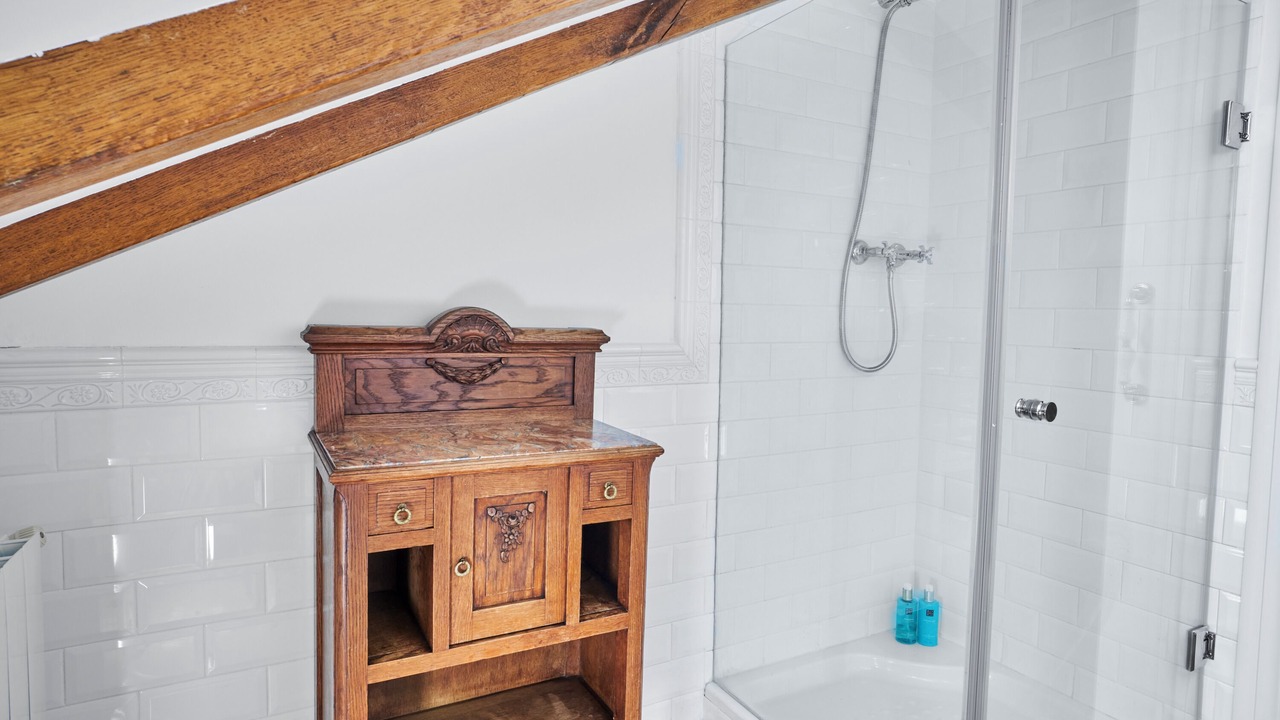 Photo of Bathroom in Parbayon
