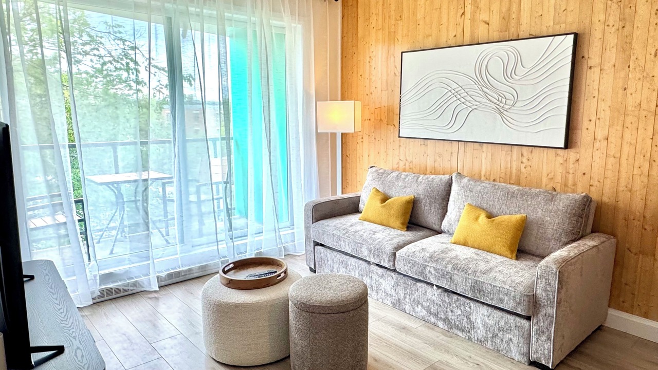 Photo of Livingroom in La Cite-Limoilou